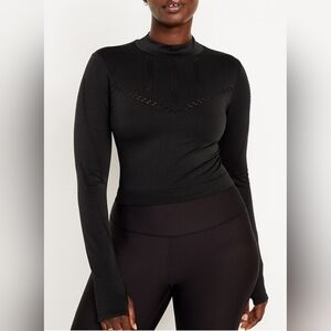 Old Navy Seamless Performance Crop Top